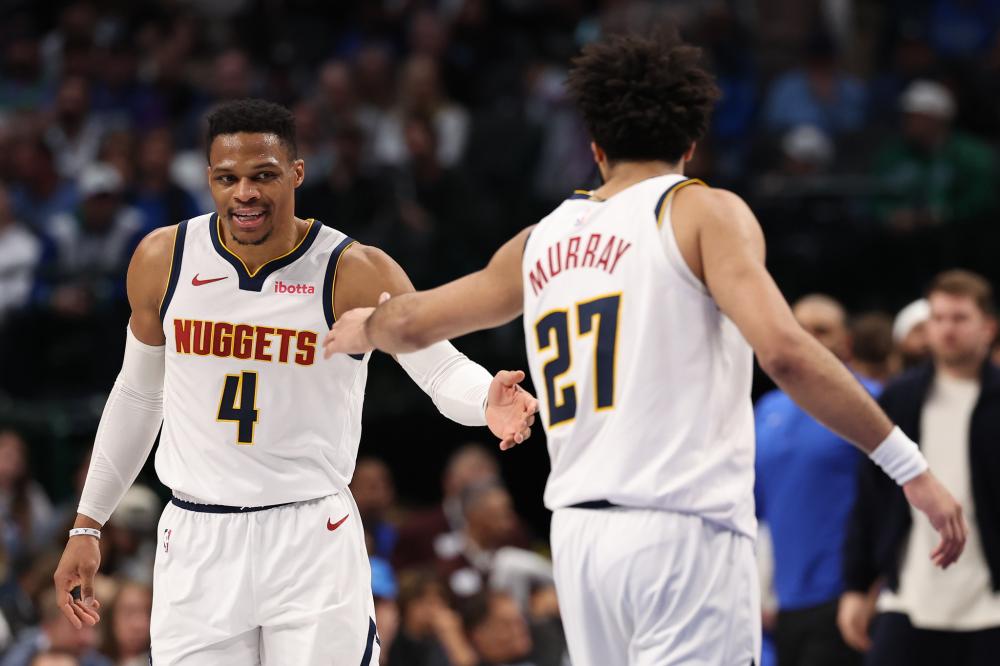 赛季中给予 赛季中给予