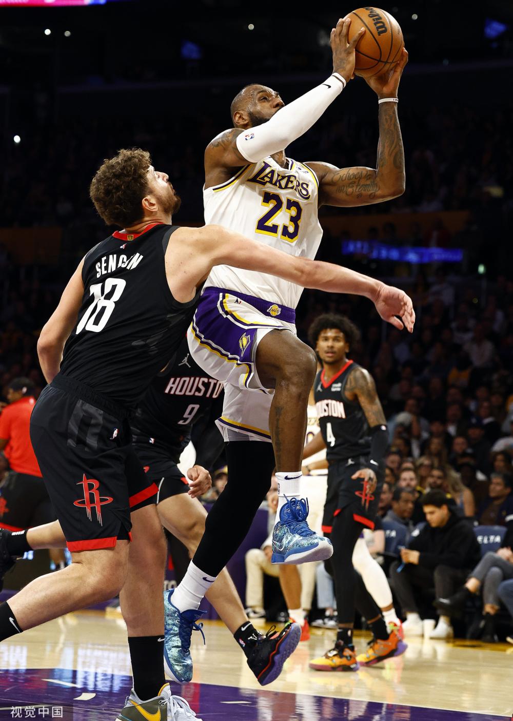 显得略显急 显得略显急