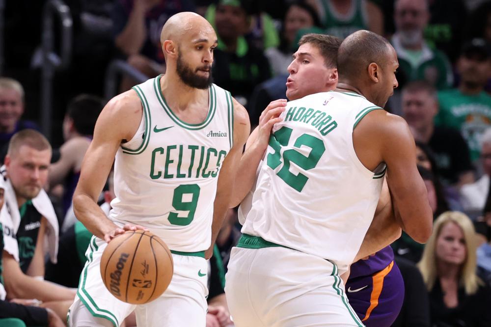 阵容以年轻 阵容以年轻